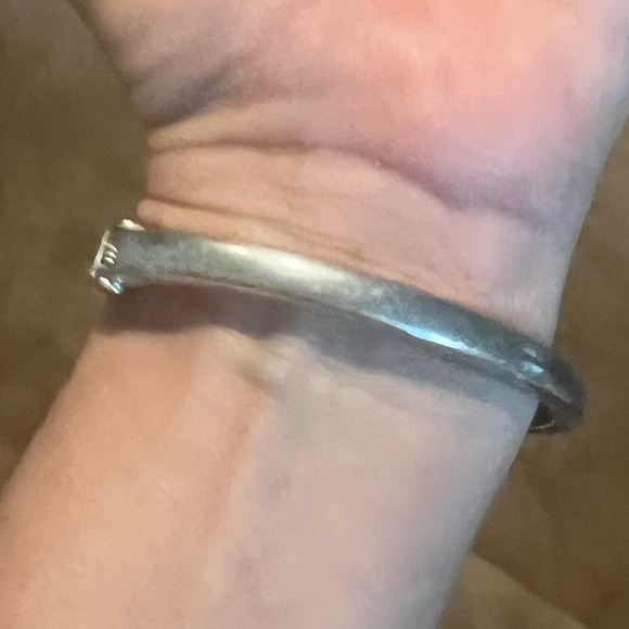 Silver hinge cuff bracelet, with dark, gray and clear crystals - Picture 2 of 3